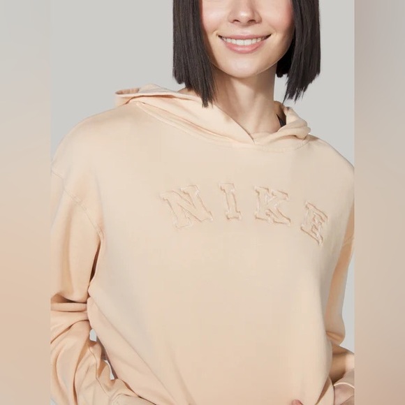 NWT - NIKE SPORTSWEAR CROP HOODIE SHIMMER - XS - Picture 2 of 9